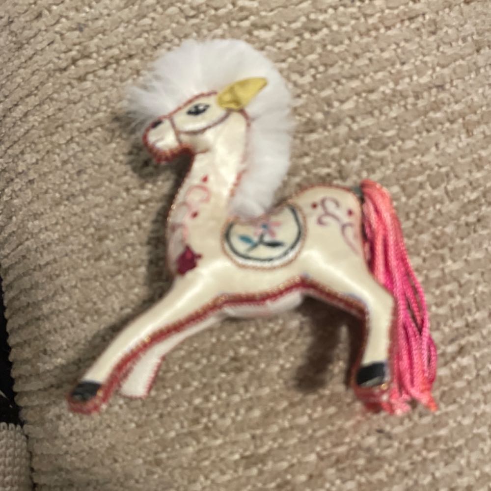 Silk - Embroidered - Horse - Horse (Silk) ornament collectible - Main Image 1
