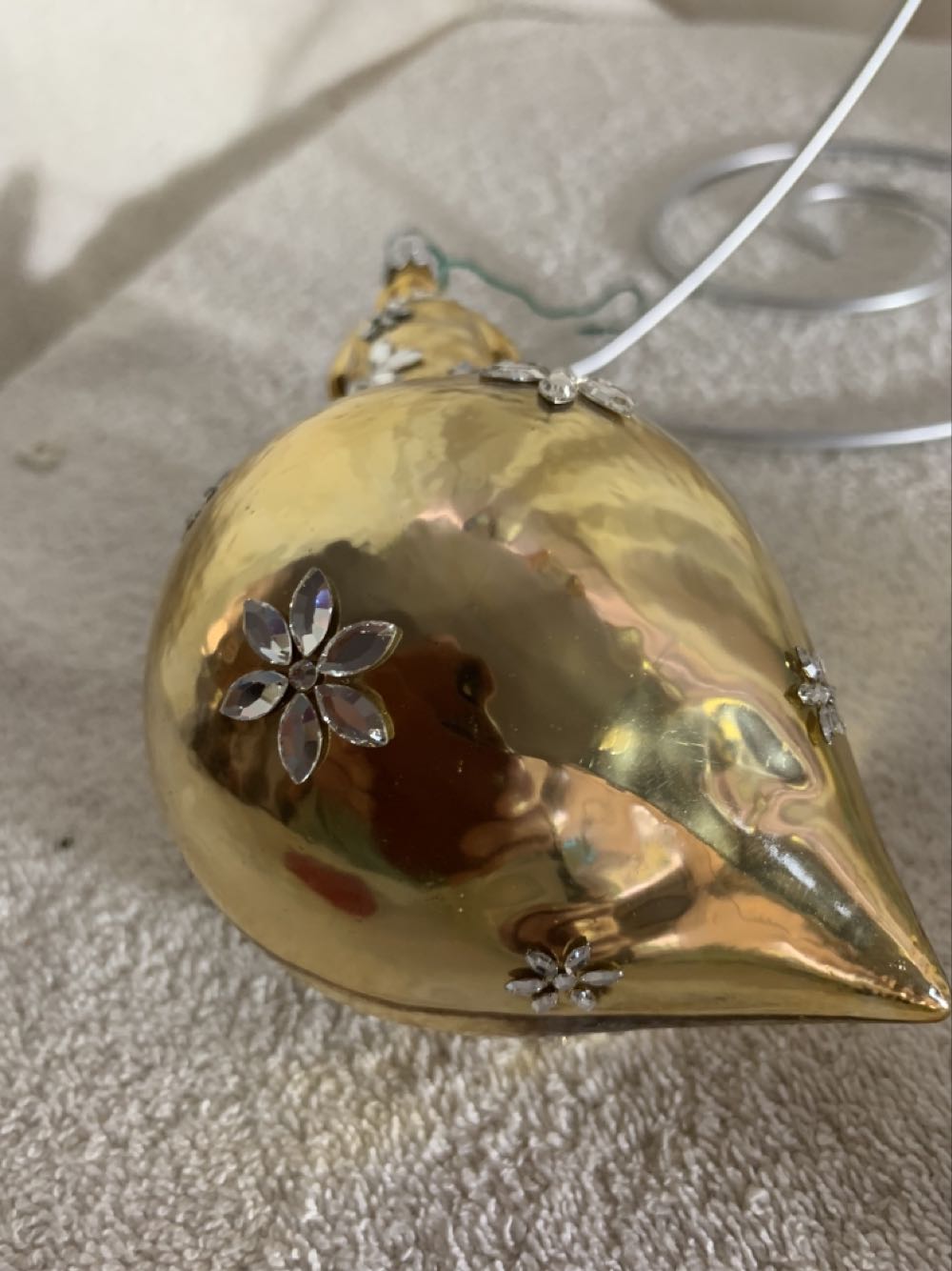 Devine! Gold & Silver - Other Exclusive (Santa) ornament collectible - Main Image 4