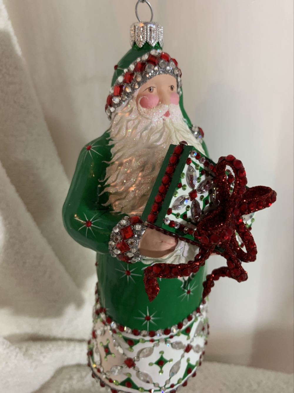 Quadrille Noël, Pine Green - General Line (Santa) ornament collectible - Main Image 2