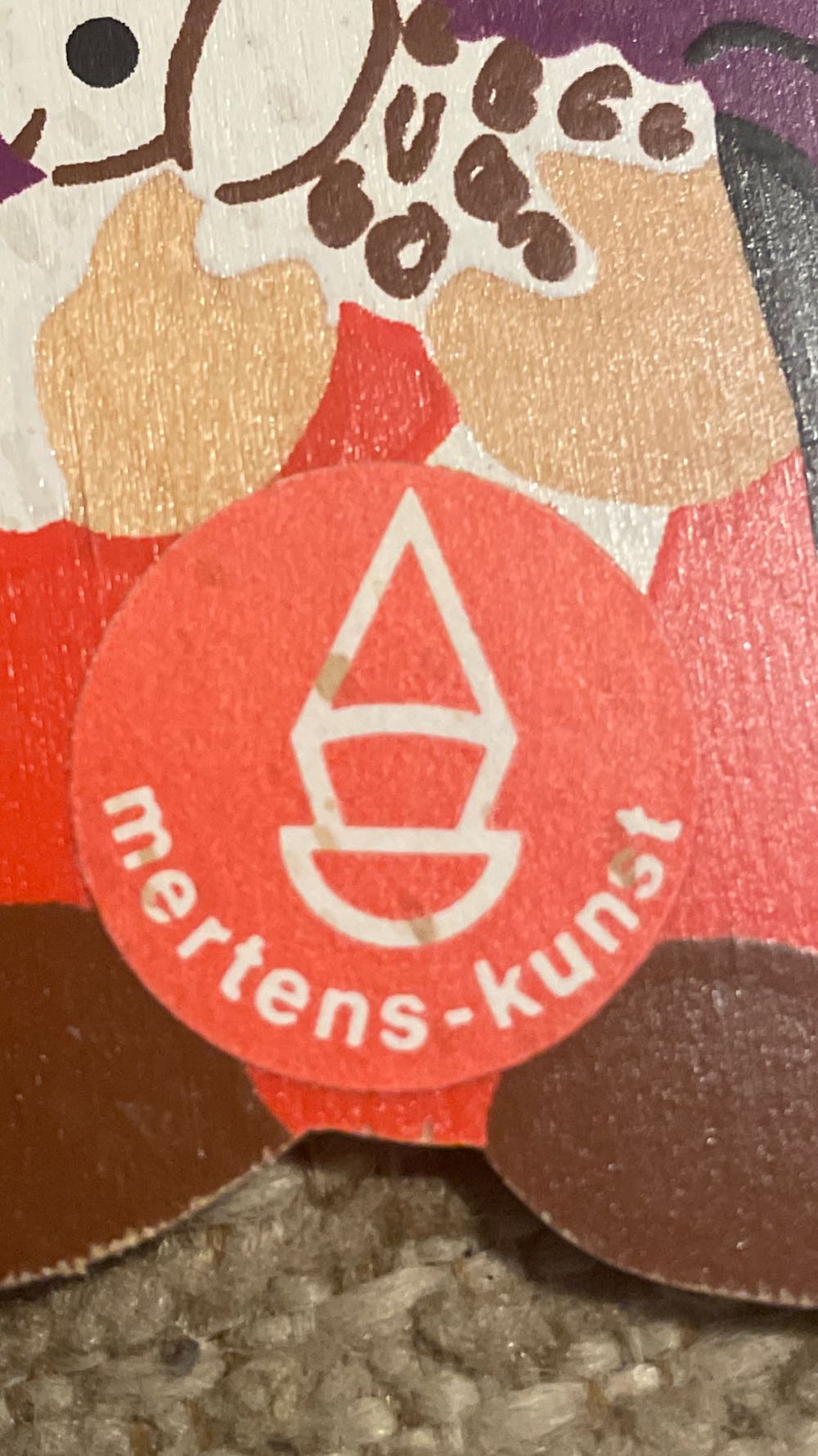 Mertens-Kunst - Shepherd Holding Lamb - Shepherd (Wood) ornament collectible - Main Image 3