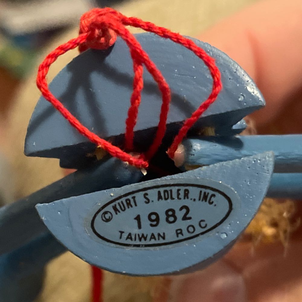 Kurt Adler - Wizard Of Oz - Pull String - Scarecrow - Wizard Of Oz (Pull String) ornament collectible - Main Image 3