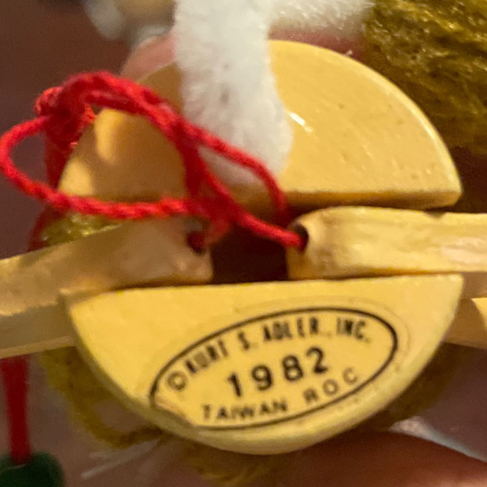 Kurt Adler - Wizard Of Oz - Pull String - Lion - Wizard Of Oz (Pull String) ornament collectible - Main Image 3