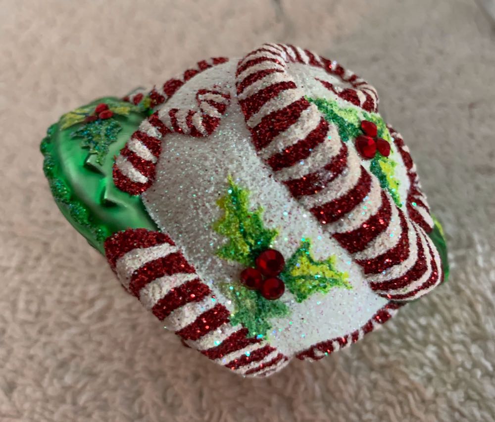 For James Twice, Christtmas Colors - Pre Release, Exclusive (Christmas Tree Ornament) ornament collectible - Main Image 4