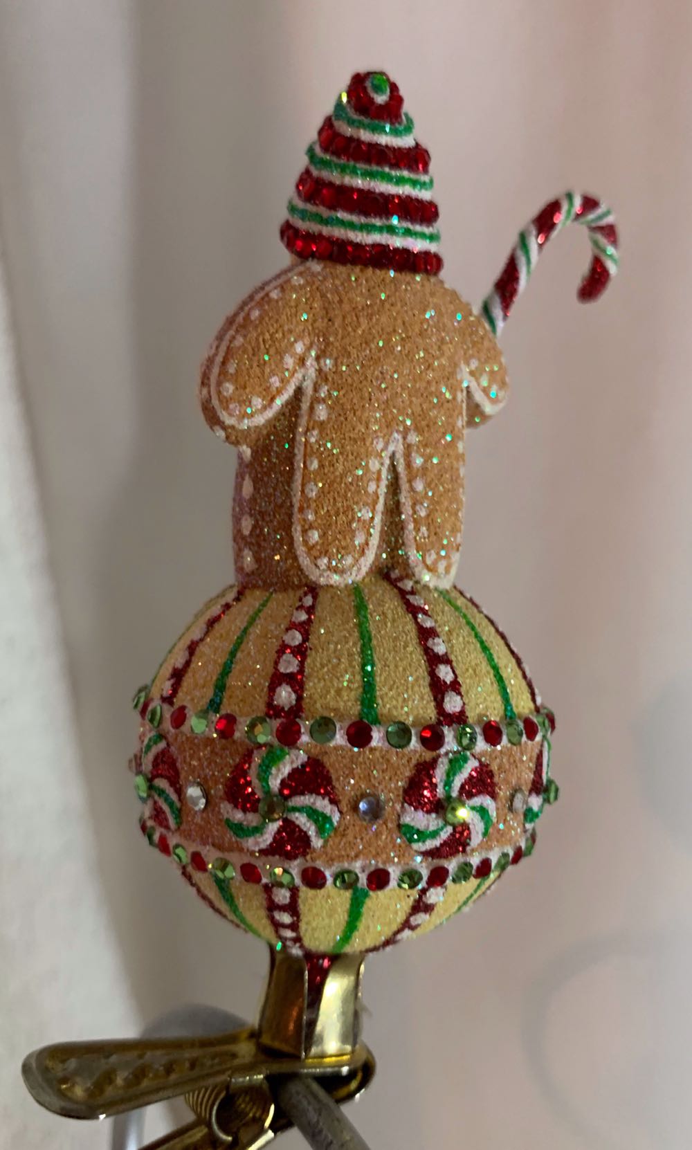 Gingerboy on Ball - Other Exclusive (Christmas Tree Ornament) ornament collectible - Main Image 3