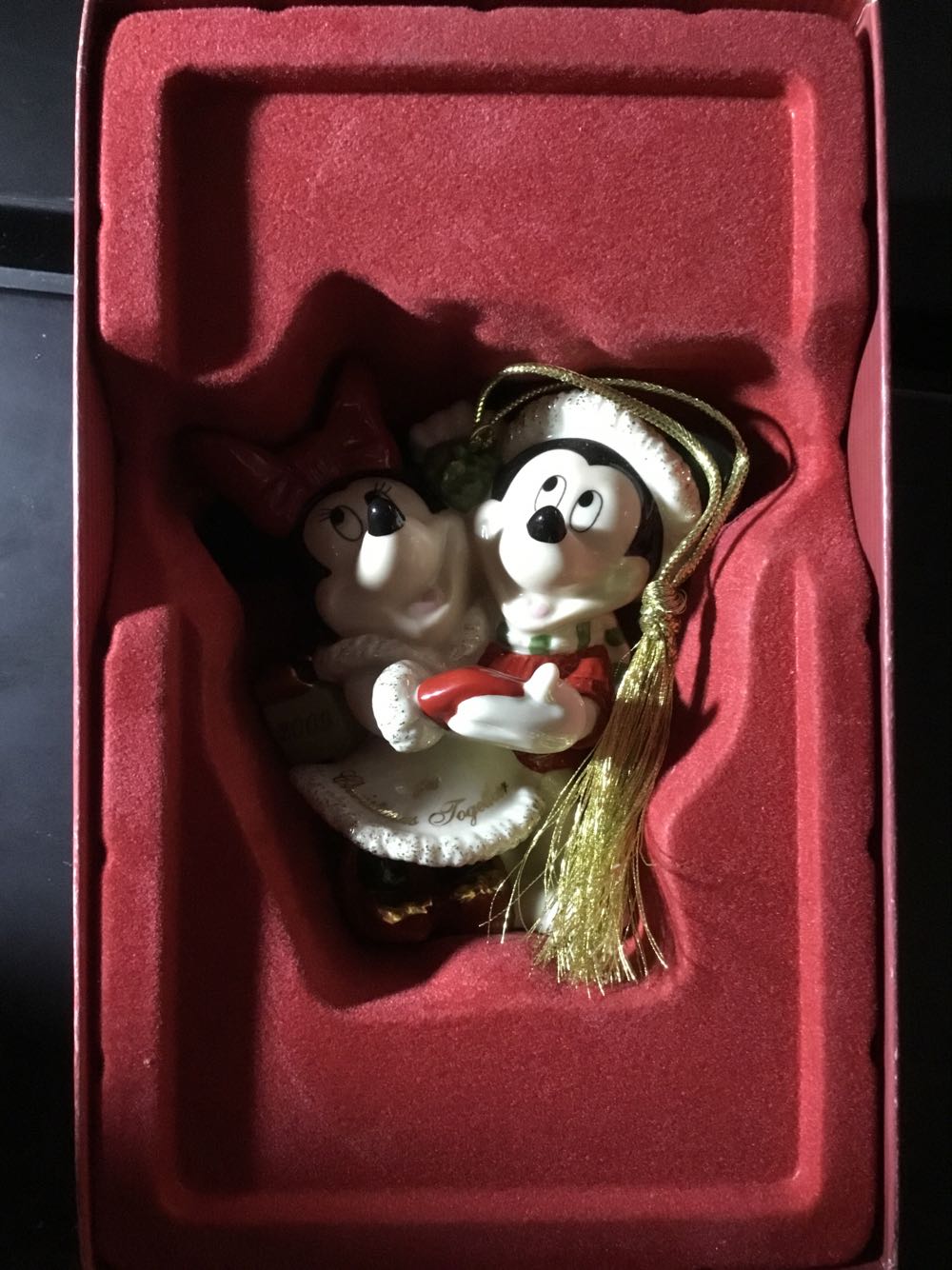 Mickey And Minnie’s First Christmas - Disney Mickey And Minnie (Walt Disney Showcase) ornament collectible [Barcode 882864224019] - Main Image 3