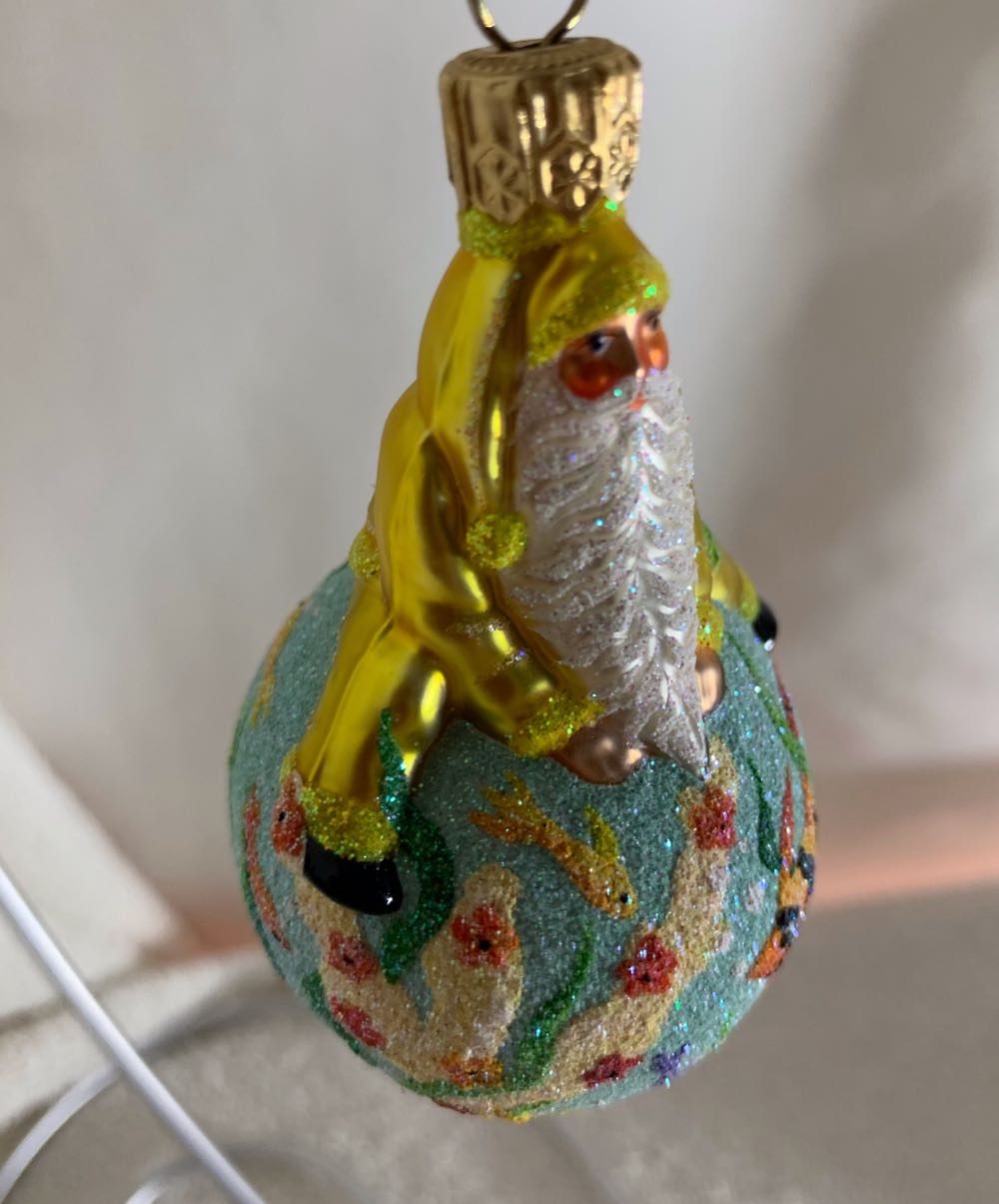 Snow Frolic, Aquatic - Event Exclusive (Santa) ornament collectible - Main Image 2