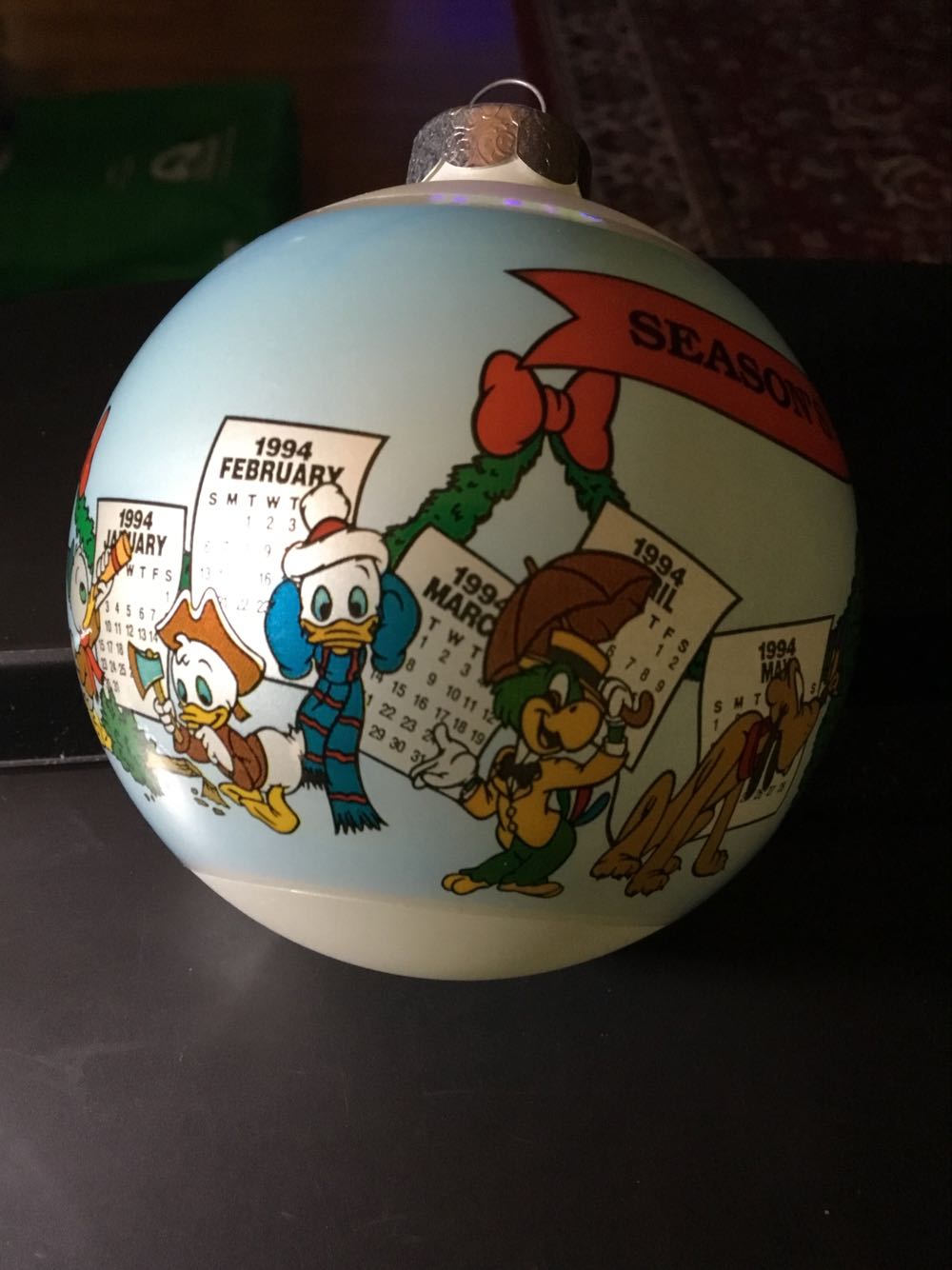 Seasons Greetings 1993 - Disney Mickey and Friends ornament collectible - Main Image 2