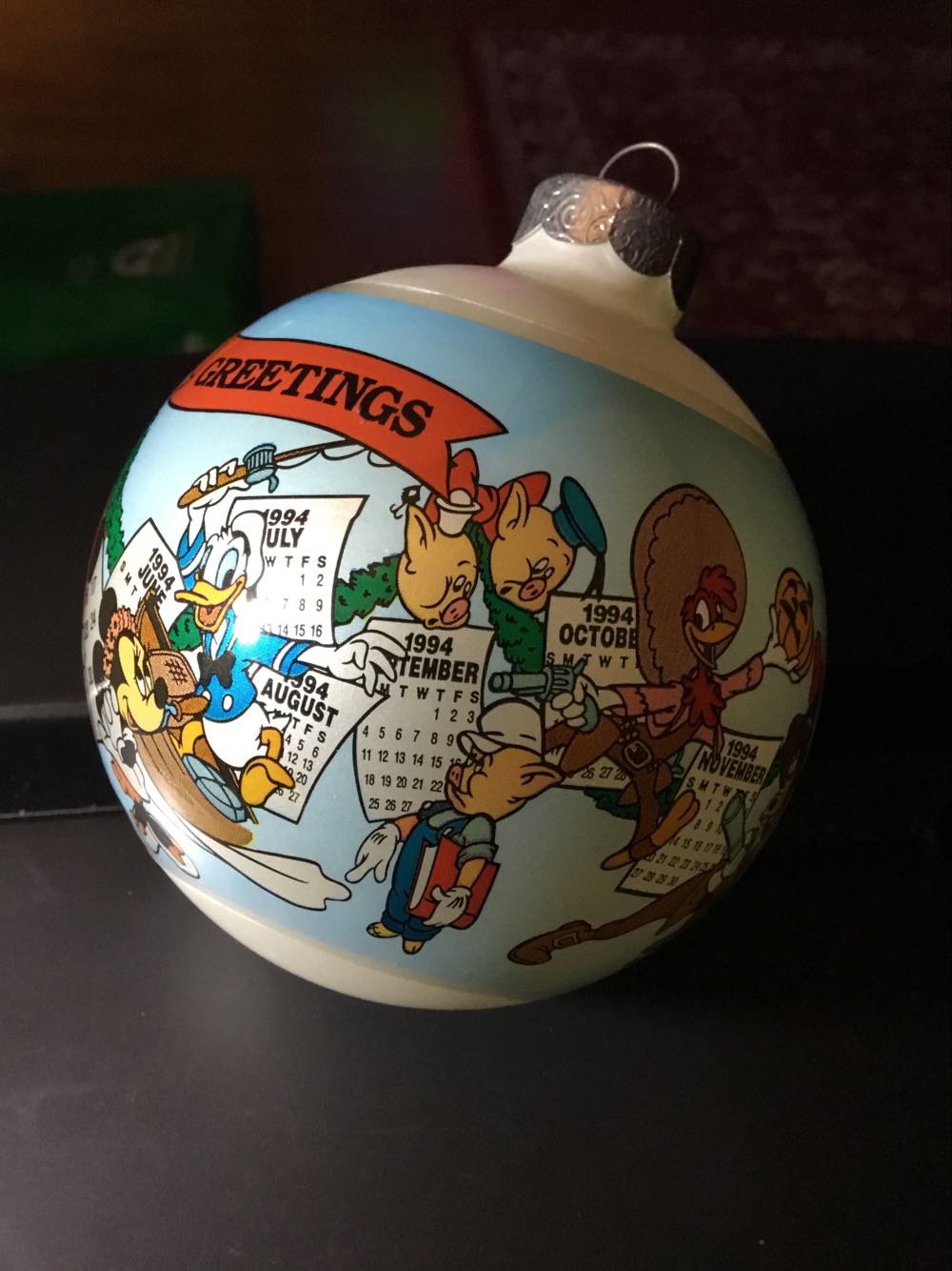 Seasons Greetings 1993 - Disney Mickey and Friends ornament collectible - Main Image 3