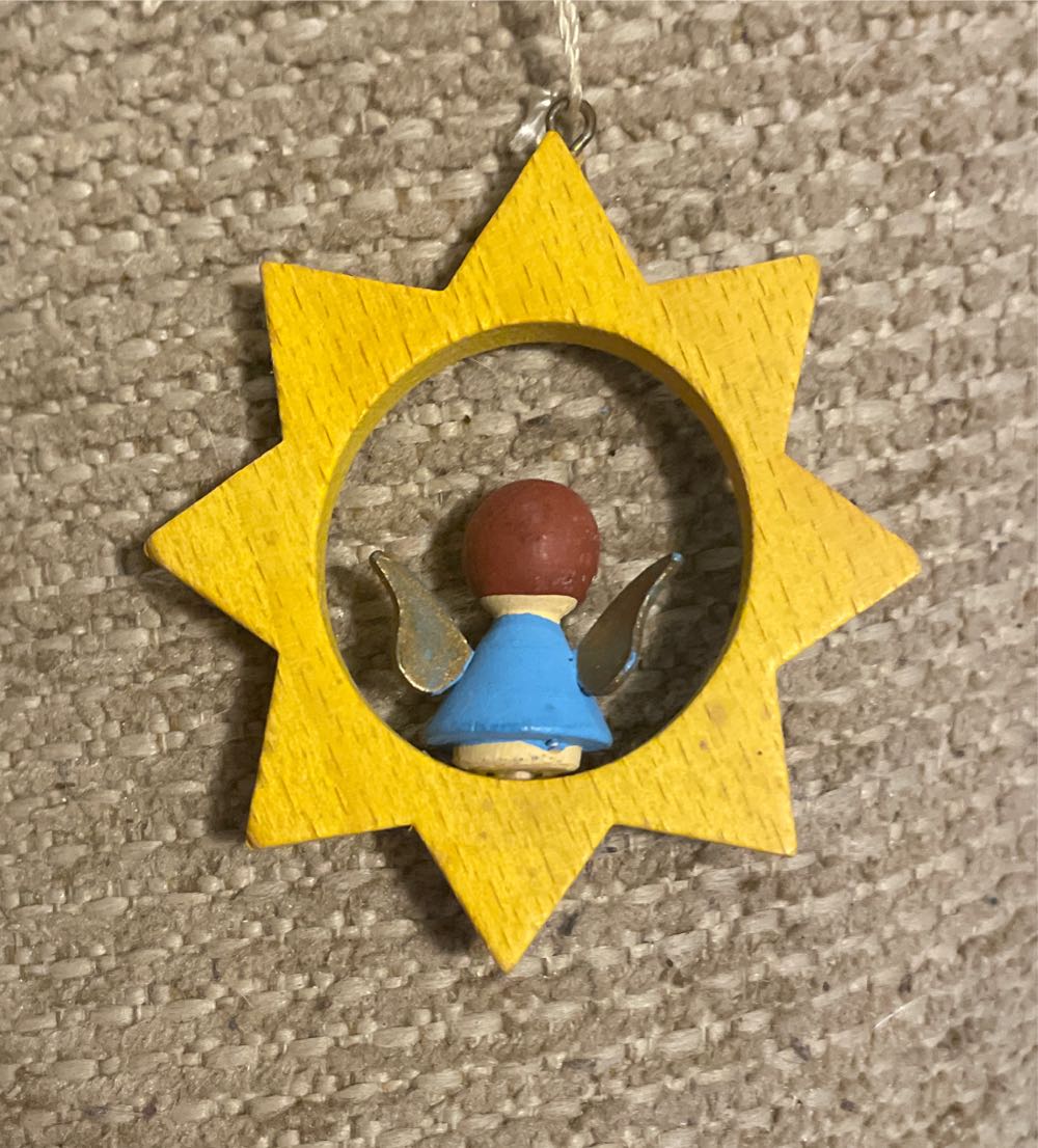 Christian Ulbricht - Star With Angel - Star (Wood) ornament collectible - Main Image 2