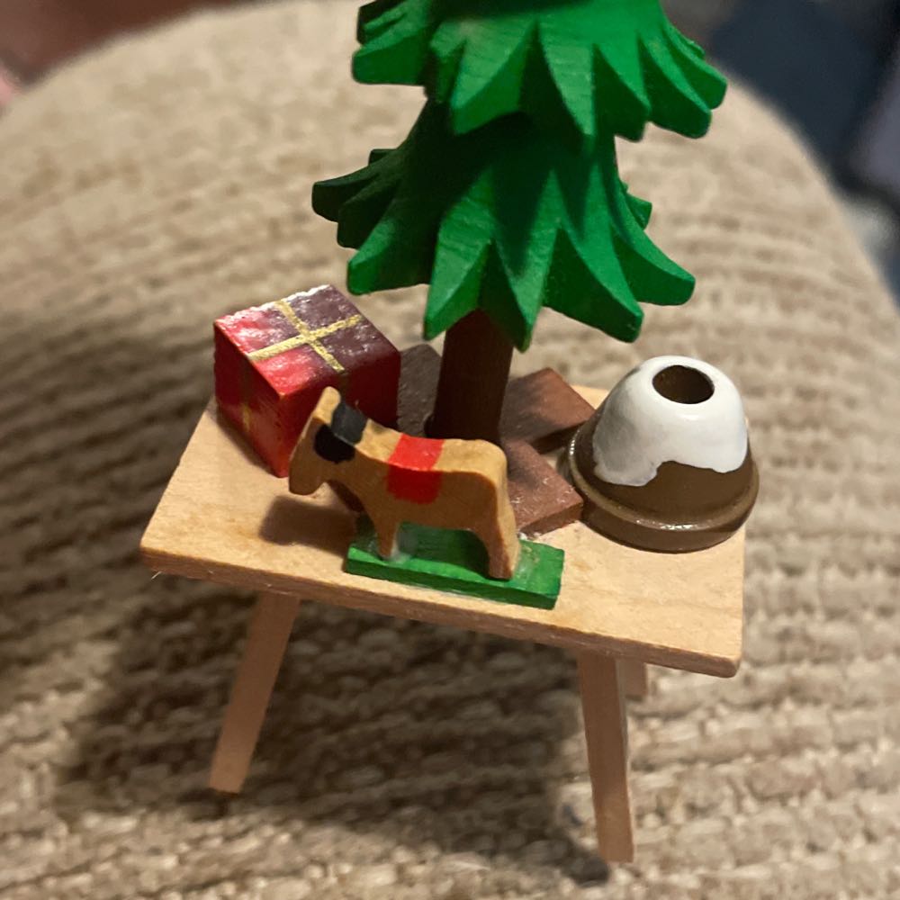 Christian Ulbricht - Christmas Table - Tree (Wood) ornament collectible - Main Image 2