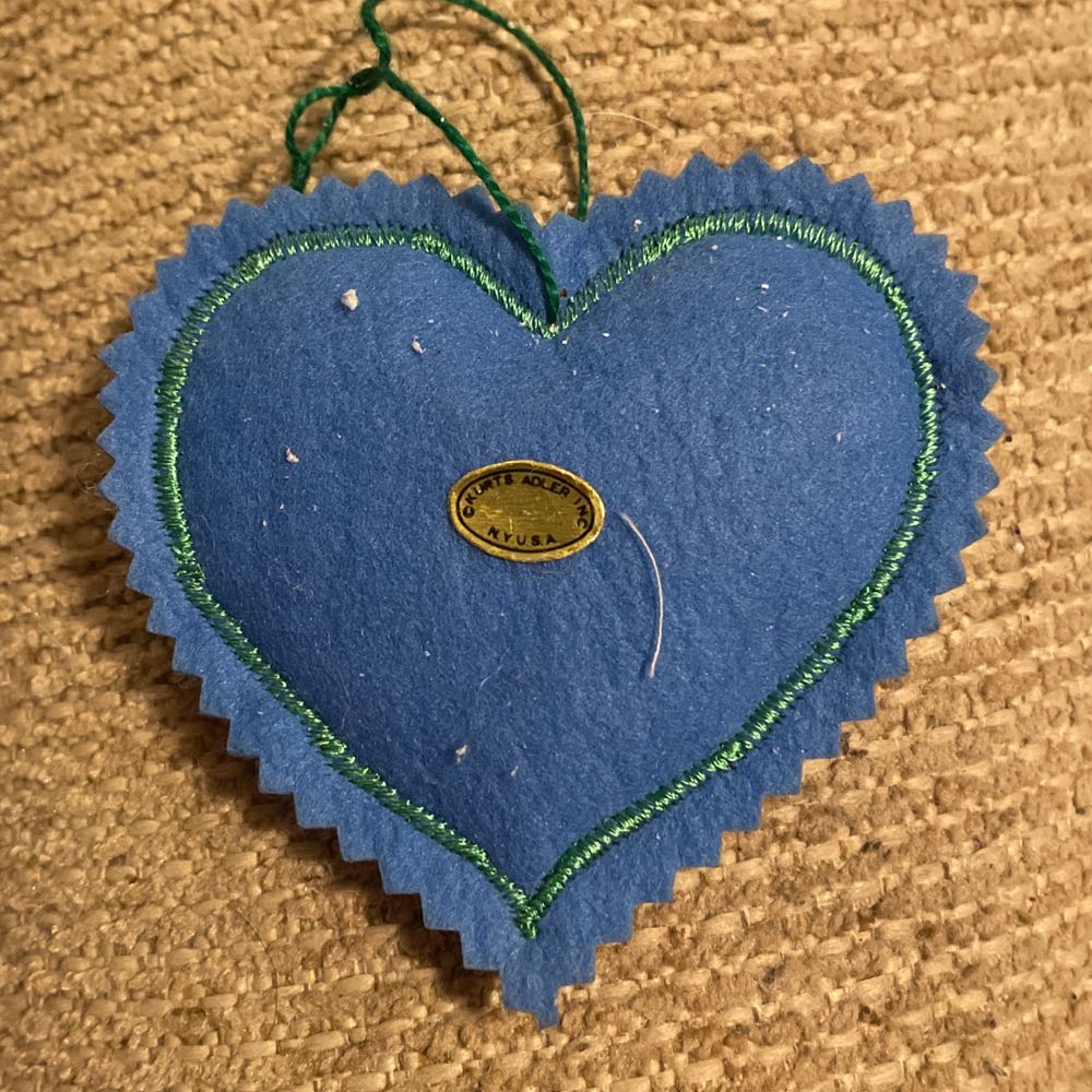 Kurt Adler - Felt Heart - Flowers - Heart (Felt) ornament collectible - Main Image 2