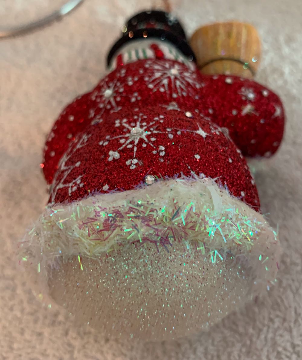 Classical Snowman, Red - Other Exclusive (Snowman) ornament collectible - Main Image 4