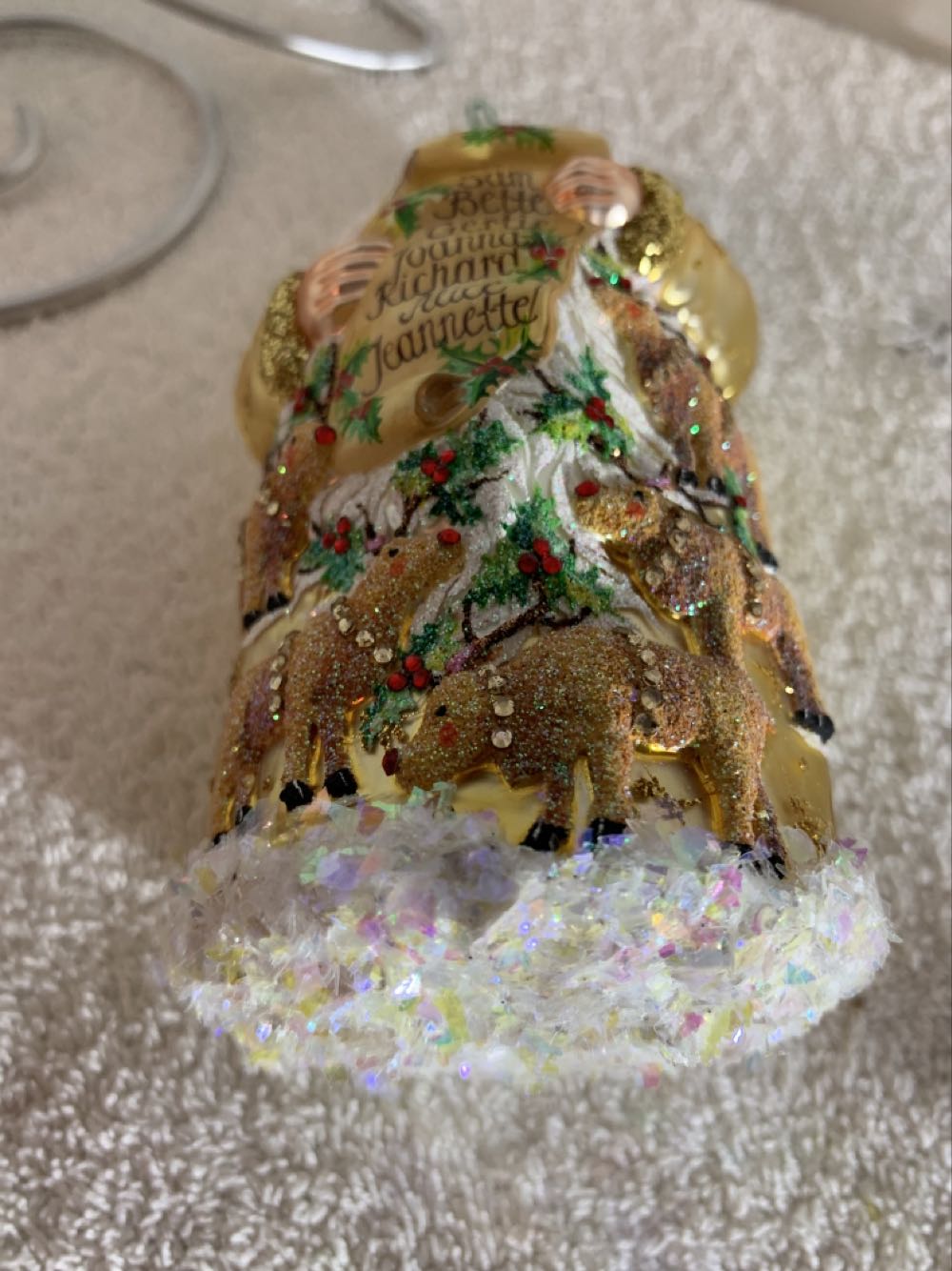 Everyone Can Lead, Gold - General Line (Santa) ornament collectible - Main Image 4