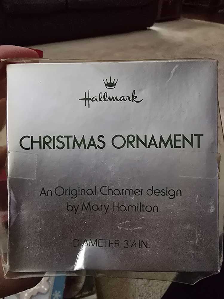 Charmers 1974  ornament collectible - Main Image 2