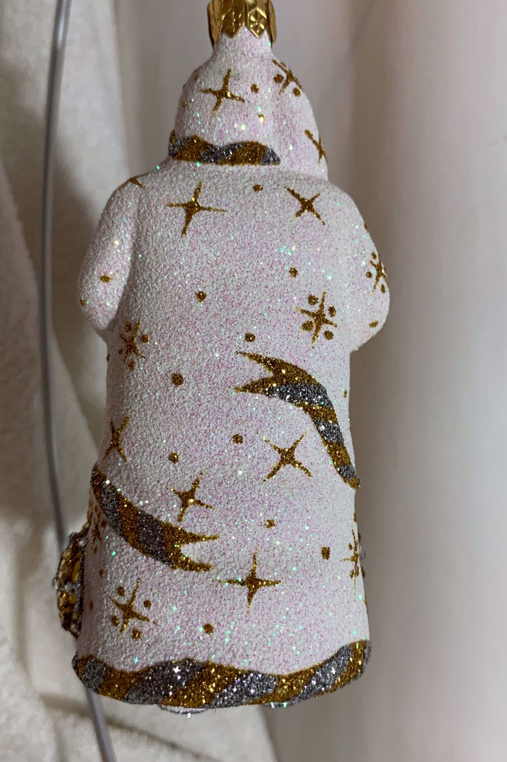 Let’s Decorate, Pearl & Gold - Event Piece (Santa) ornament collectible - Main Image 3