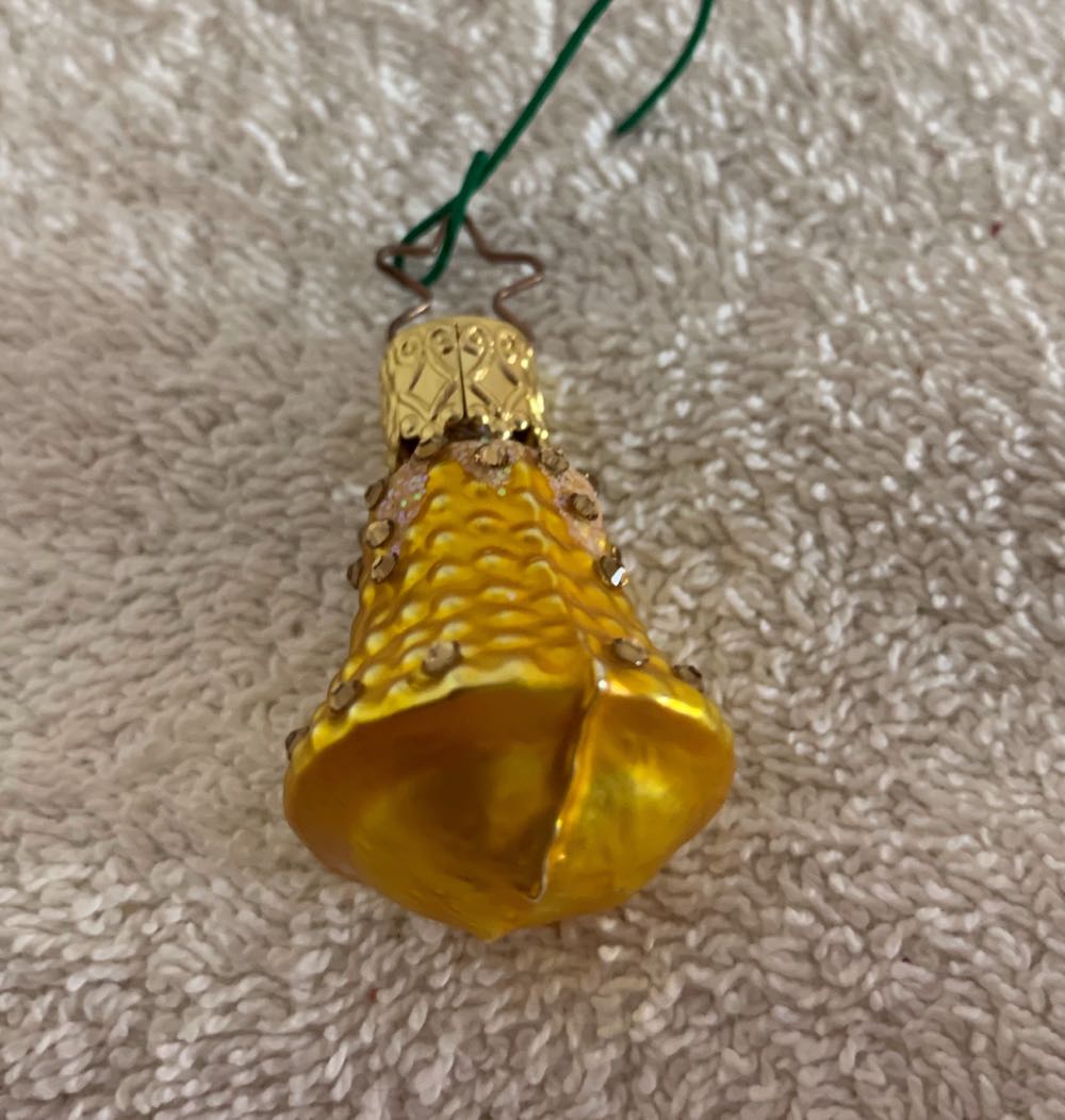 Gtold Beell, Mini  (Christmas Tree Ornament) ornament collectible - Main Image 3