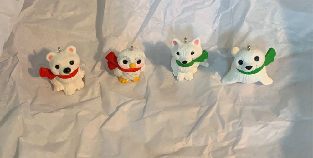 Mini Snow Buddies - Snow Buddies (Mini) ornament collectible [Barcode 763795728251] - Main Image 3