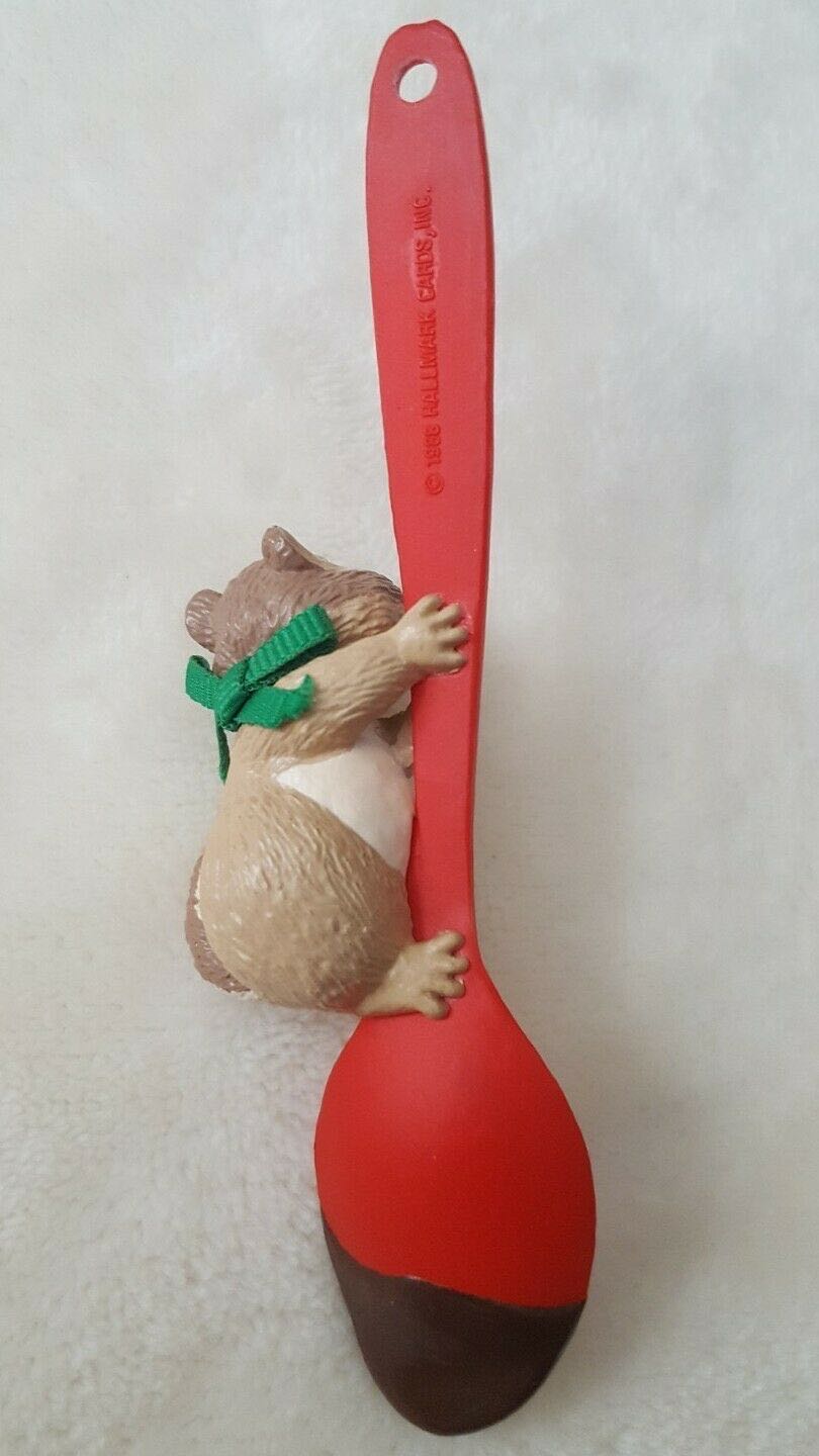 Teeny Taster - Squrrel (Animal) ornament collectible - Main Image 2