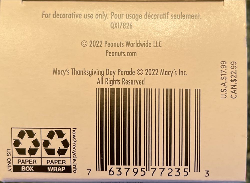 Snoopy In The Macy’s Thanksgiving Day Parade - The Peanuts Gang (Peanuts) ornament collectible [Barcode 763795772353] - Main Image 3