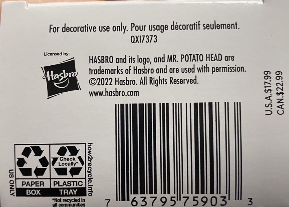 Santa Spud - Hasbro (Toys and Games) ornament collectible [Barcode 763795759033] - Main Image 3