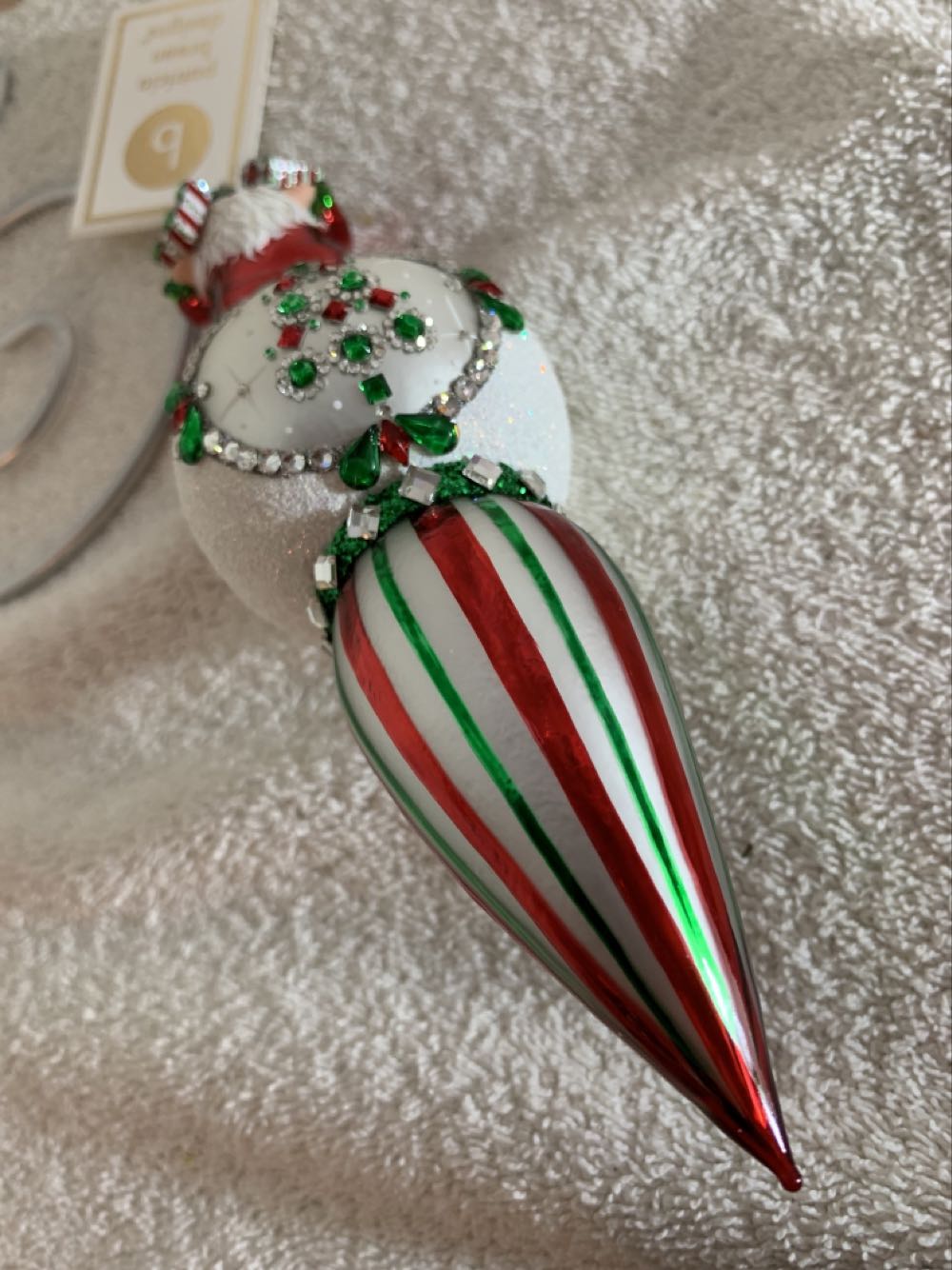 Huntington Claus, Red, Green & Pearl with Jeweled Tree - Regular Line (Santa) ornament collectible - Main Image 4