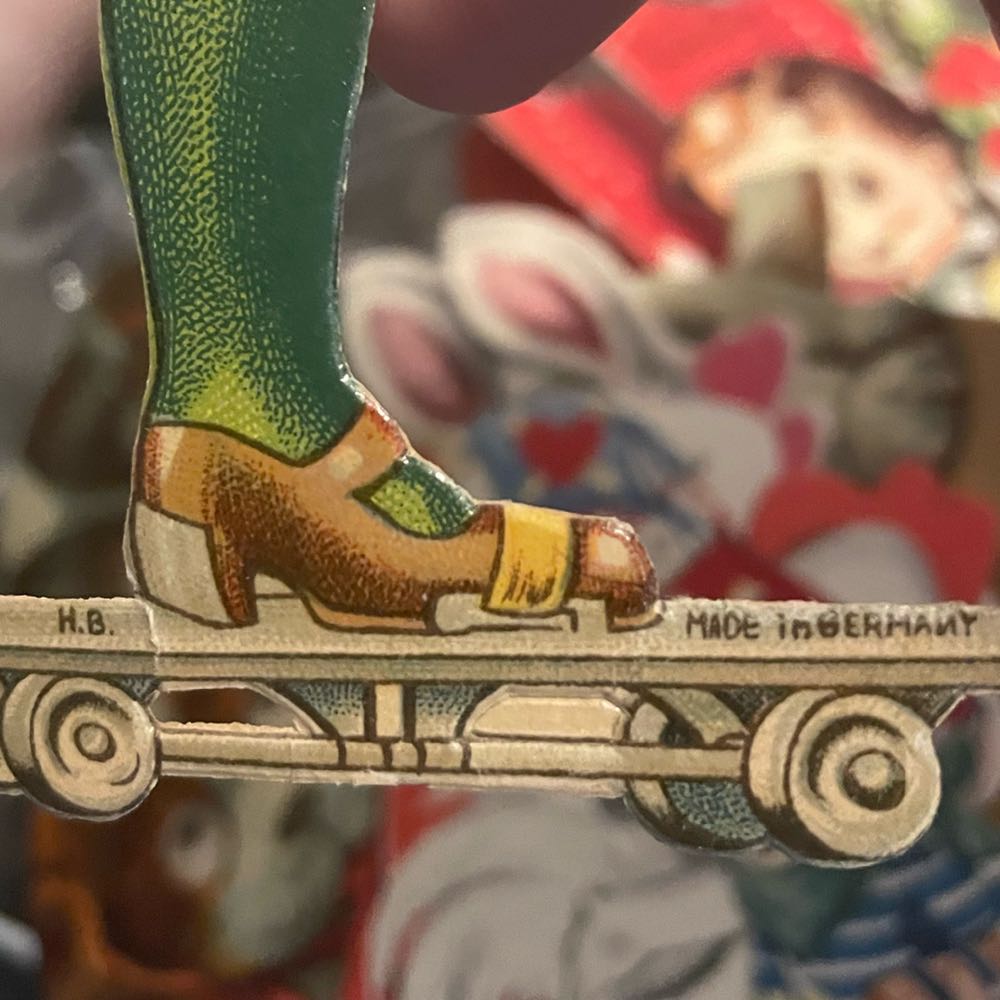 German - Valentine - Mechanical - Girl On Roller Skates - Mechanical (Valentine) ornament collectible - Main Image 2