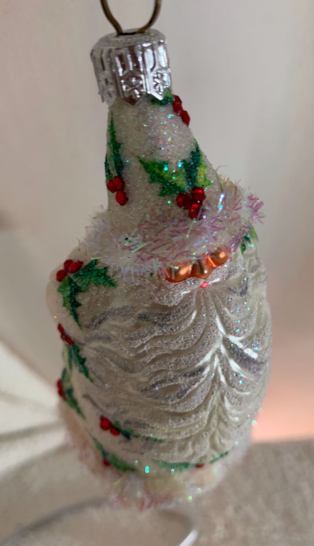 Belvedere Elf, Striding, Holly - General Line (Santa) ornament collectible - Main Image 2