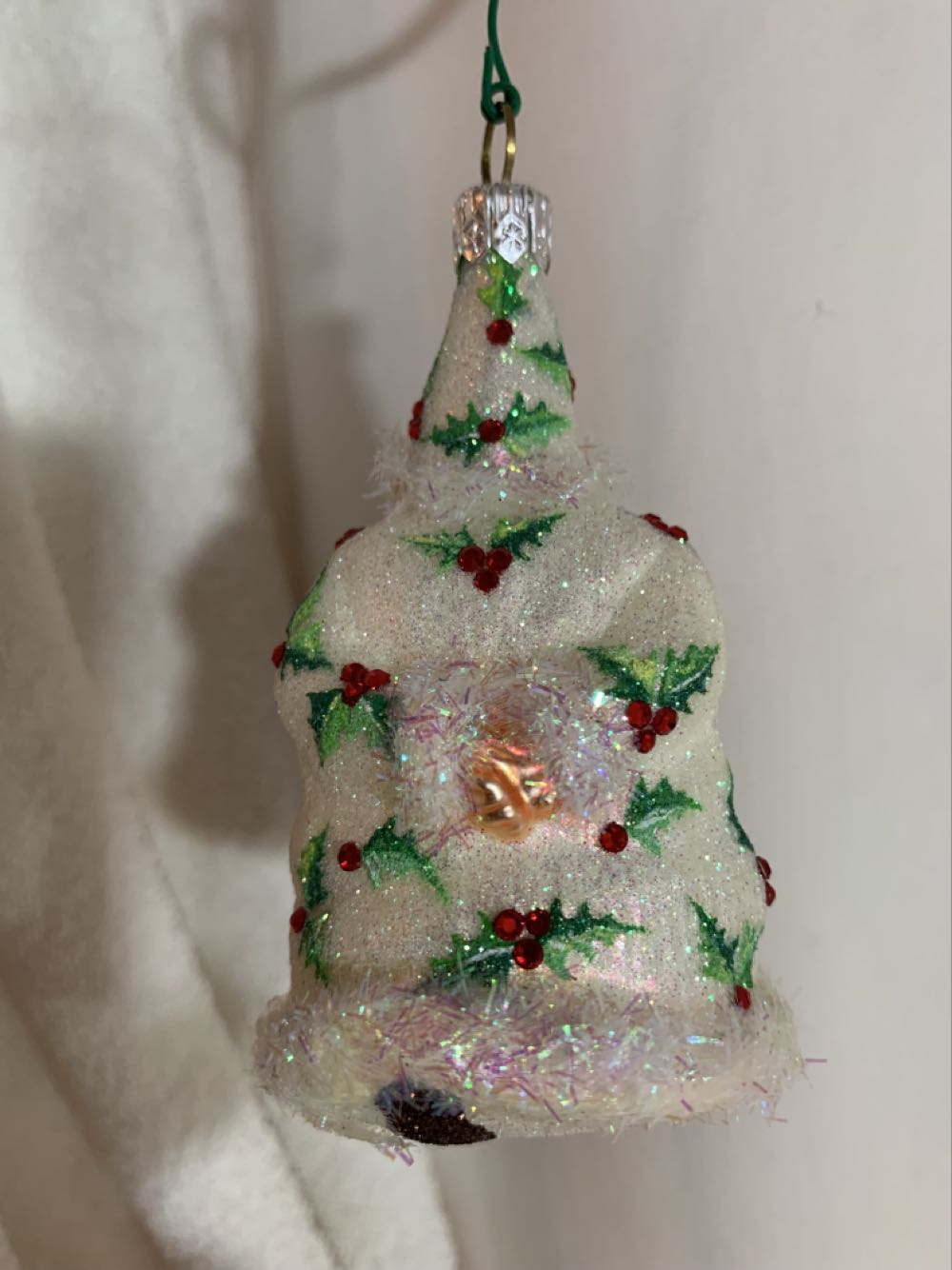 Belvedere Elf, Striding, Holly - General Line (Santa) ornament collectible - Main Image 3