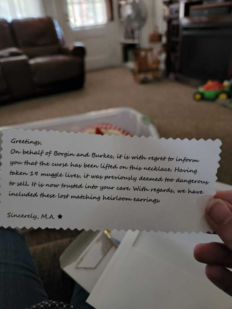 Harvest Cat with Apple Basket