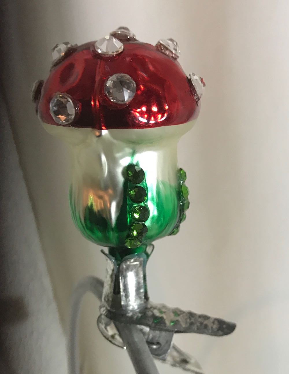 Valentine - Flat - Mechanical - Boy Driving Car For Girl