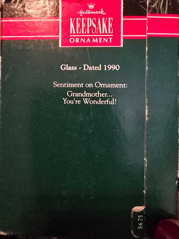 Grandmother  ornament collectible [Barcode 070000027383] - Main Image 2