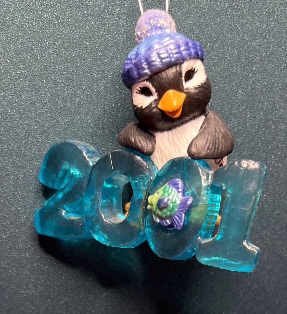 Cool Decade #2 Repaint - Cool Decade ornament collectible [Barcode 015012599183] - Main Image 3