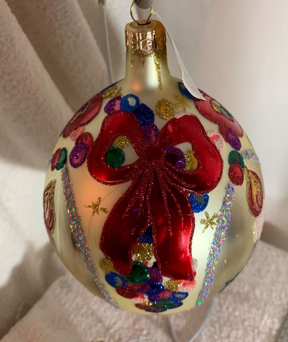 Candles & Bows  (Christmas Tree Ornament) ornament collectible - Main Image 2