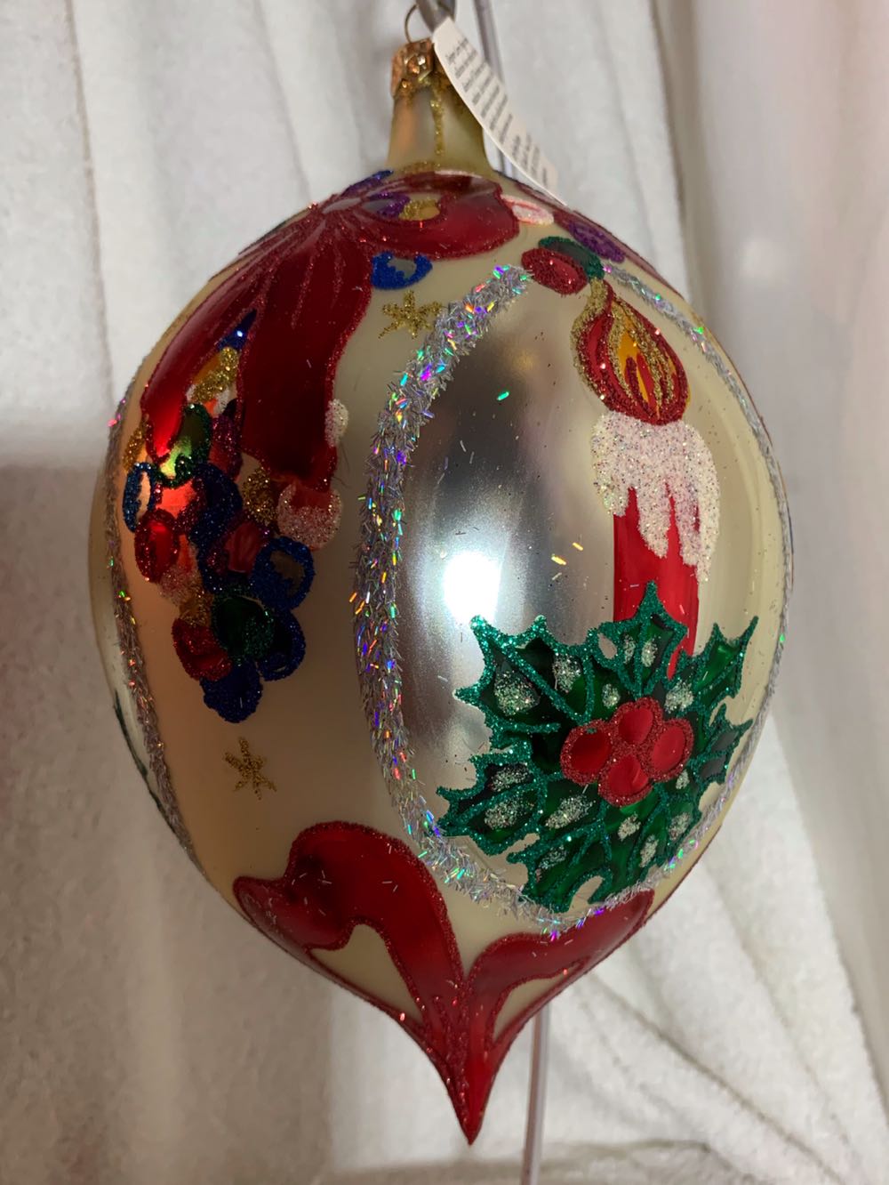 Candles & Bows  (Christmas Tree Ornament) ornament collectible - Main Image 3