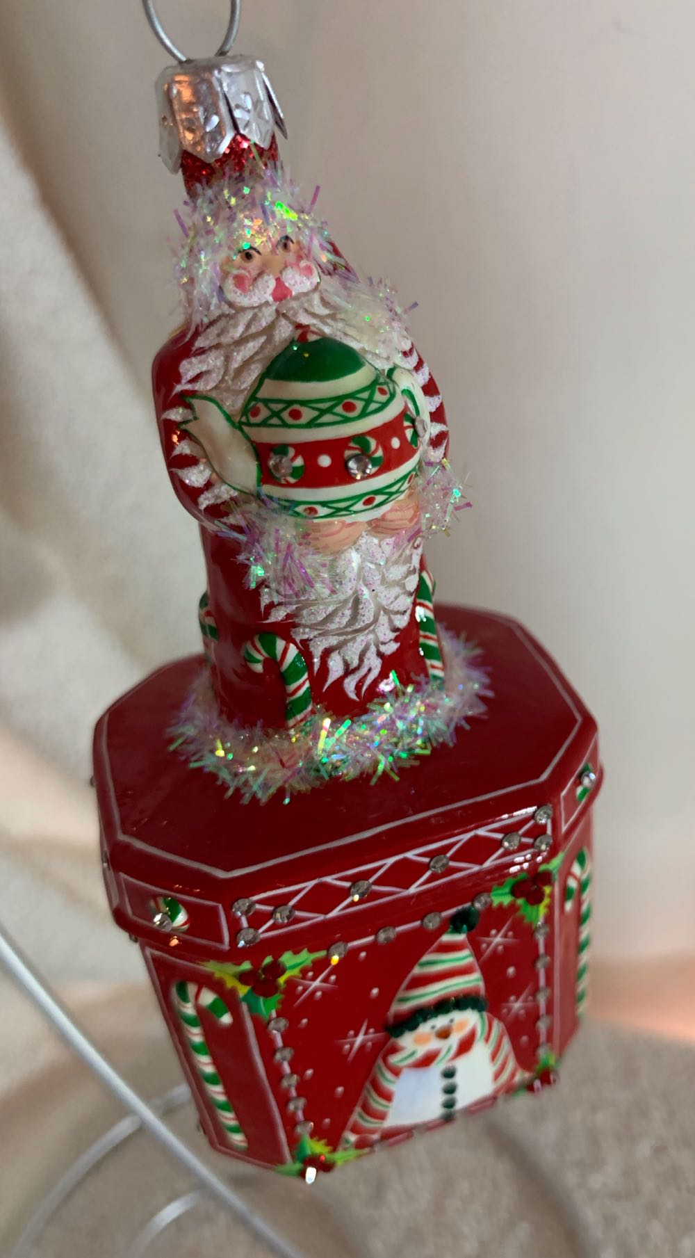 Santa for Mimi, Red TBA 2 - General Line (Santa) ornament collectible - Main Image 2