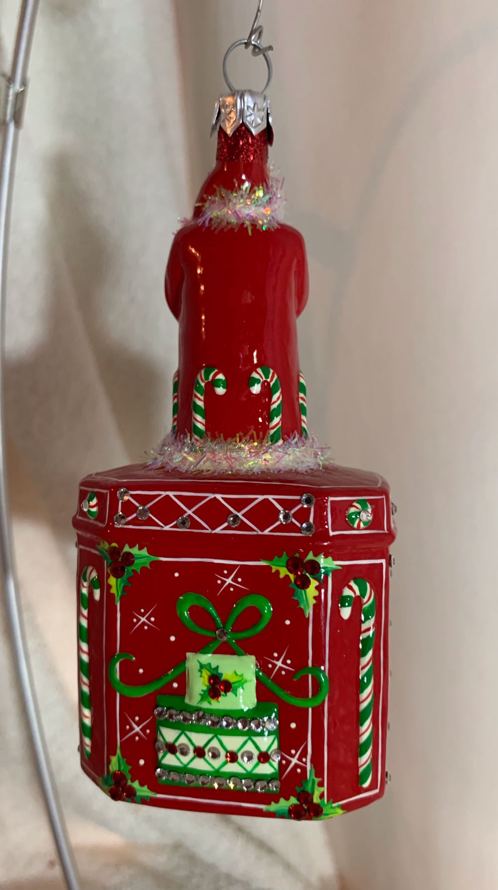 Santa for Mimi, Red TBA 2 - General Line (Santa) ornament collectible - Main Image 3