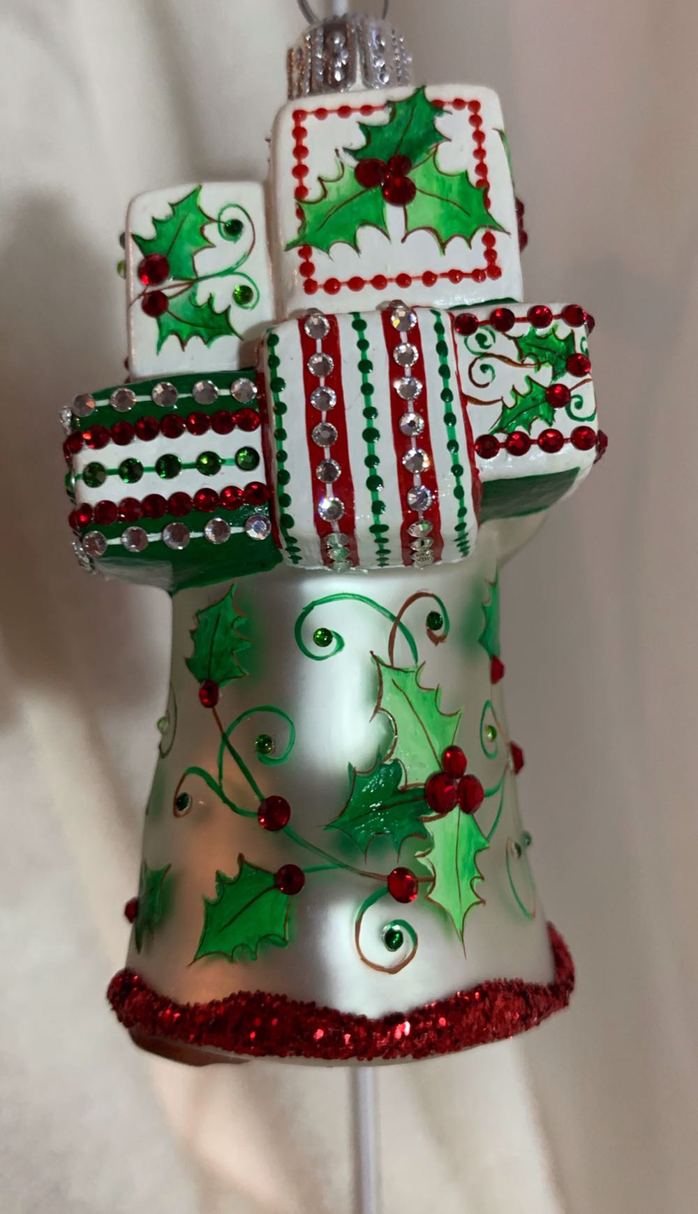 I Give To You, Holly - General Line (Santa) ornament collectible - Main Image 3