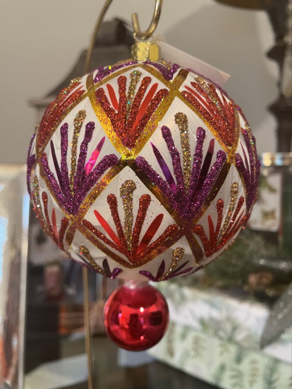 HY Claridge  ornament collectible - Main Image 3