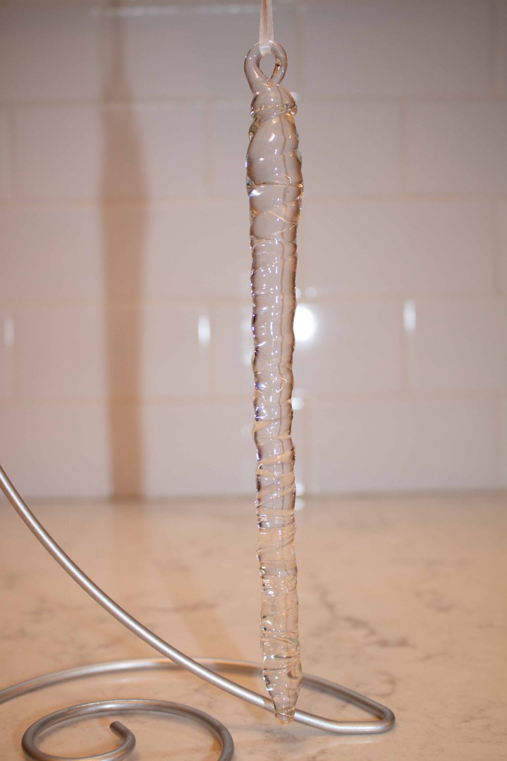 Icicles From Mad River Glass Gallery - Vermont 2019 ornament collectible - Main Image 2