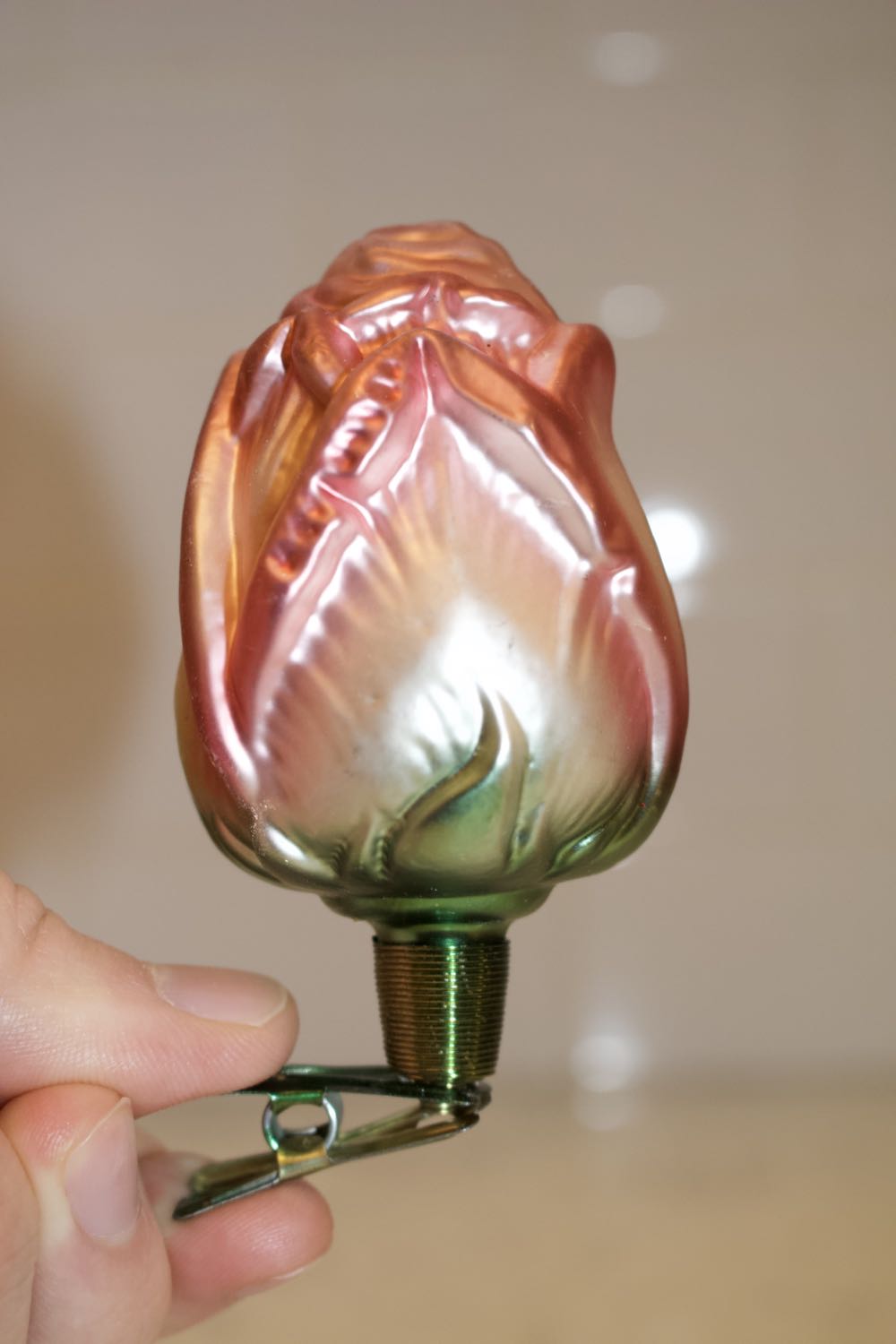 Z-Aunt Jan’s Ornaments: Clips  ornament collectible - Main Image 3