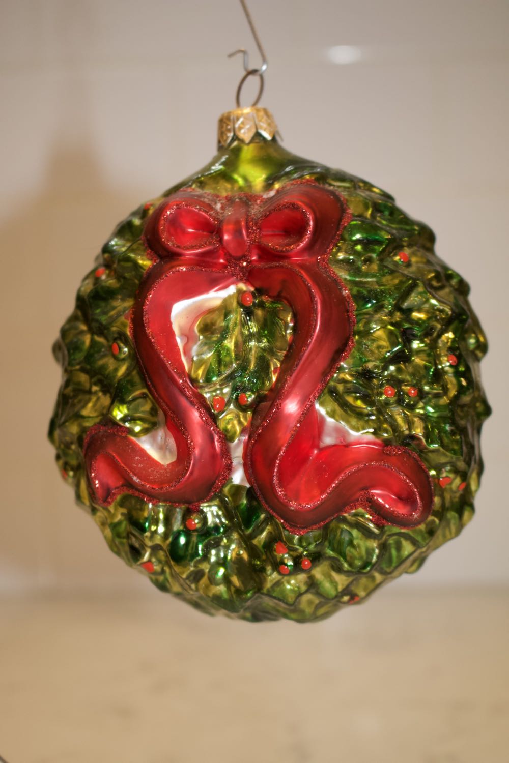 Z-Aunt Jan’s Ornaments: Kurt Adler Polonaise 5 Golden Rings  ornament collectible - Main Image 2