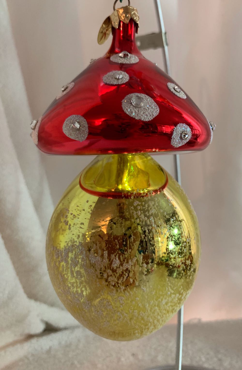 Santa Shroom  (Christmas Tree Ornament) ornament collectible - Main Image 3