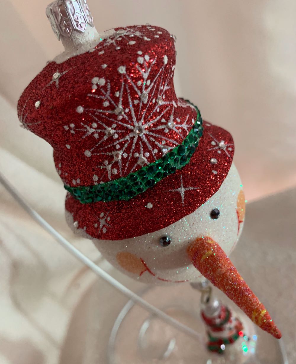 Frosty Balloon, Red - Other Exclusive (Snowman) ornament collectible - Main Image 2