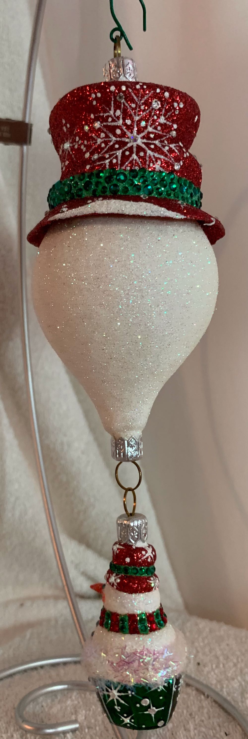 Frosty Balloon, Red - Other Exclusive (Snowman) ornament collectible - Main Image 3