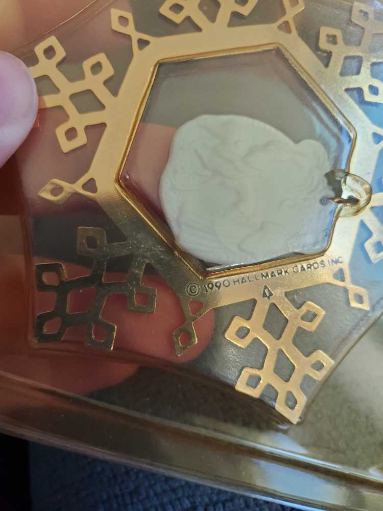 Greatest Story - Greatest Story Series (Nativity) ornament collectible [Barcode 070000027482] - Main Image 4