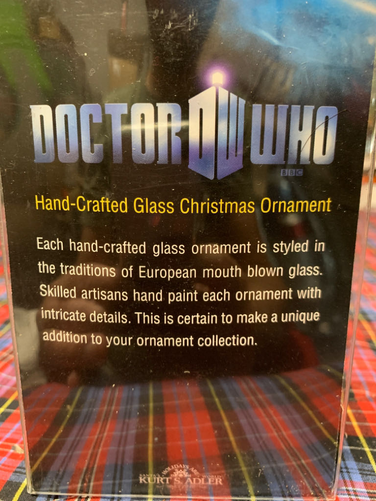 Doctor Who - Cyberman  ornament collectible - Main Image 2