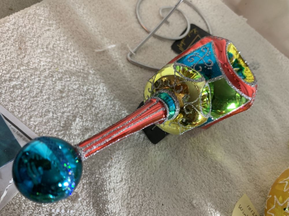 Circus Spinner - Special For Travis Collis Designs (Christmas Tree Ornament) ornament collectible - Main Image 3