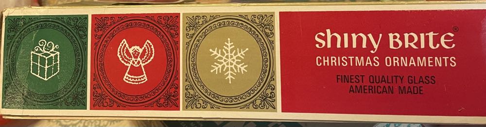 Shiny Brite - Box - Red Medallion - Box (Packaging) ornament collectible - Main Image 3