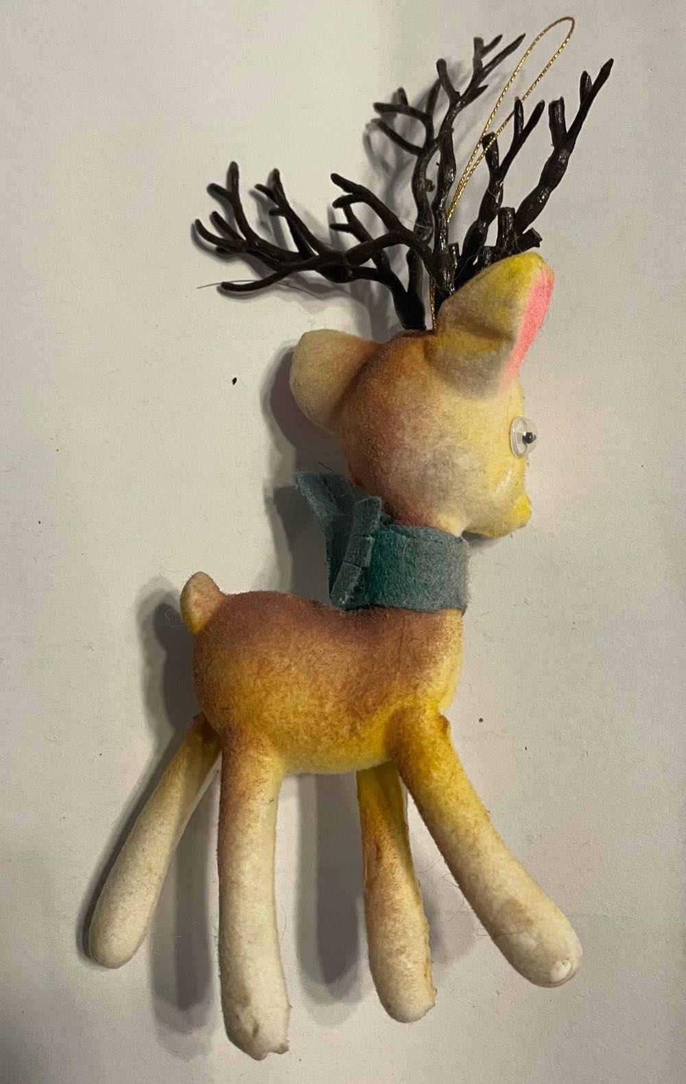 Reindeer - Reindeer ornament collectible - Main Image 2