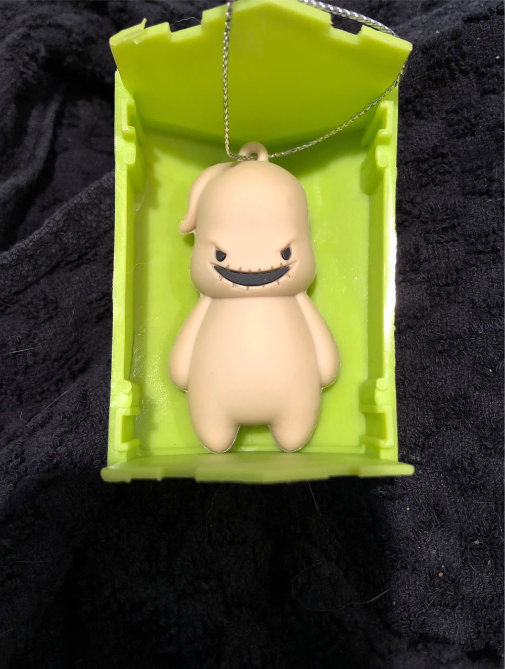 Tim Burton’s The Nightmare Before Christmas Series 2 Mystery Ornament— Pumpkin In Box - Tim Burton’s The Nightmare Before Christmas (Halloween, Mystery ornament) ornament collectible [Barcode 763795776610] - Main Image 2